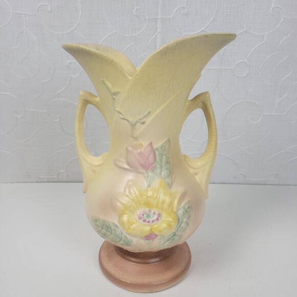 VTG Hull Pottery Magnolia Flower Vase Footed Matte‎ Yellow 2 Handle Art Nouveau - Picture 15 of 16